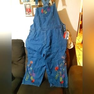 Overalls Agapo Brand